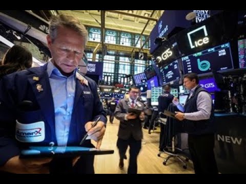 Wall Street ends higher on tech boost | REUTERS