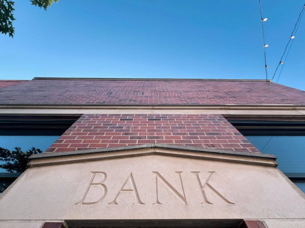 ABA survey: Most community banks see growth opportunities in 2026