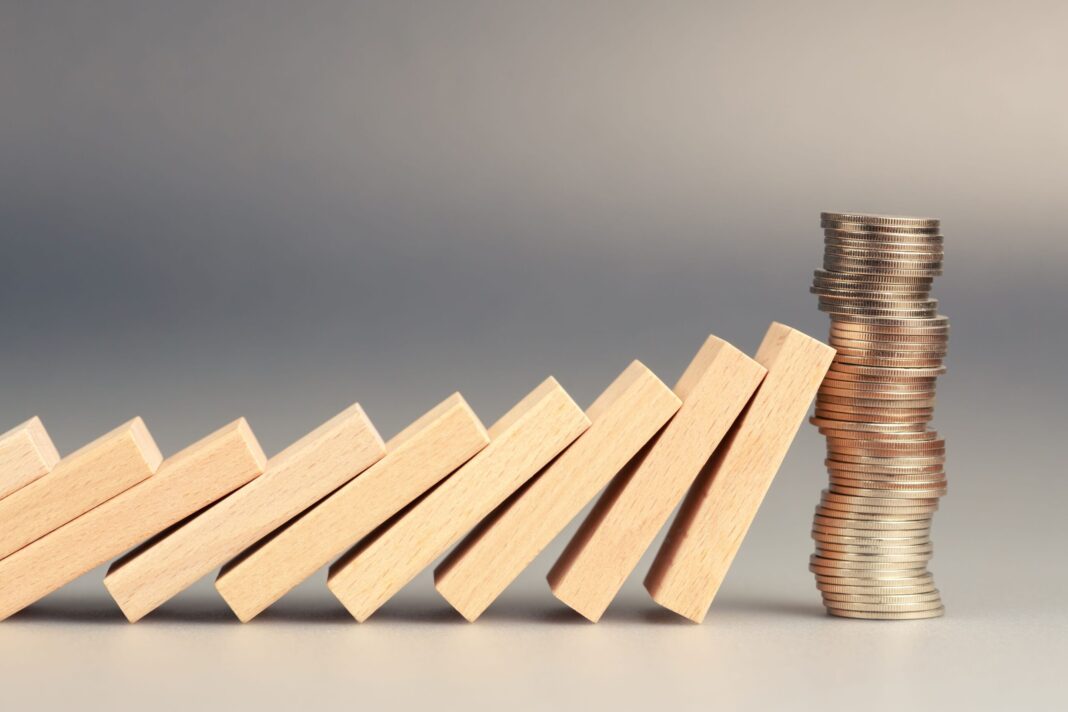 FSB: Global economic recovery ‘losing momentum’