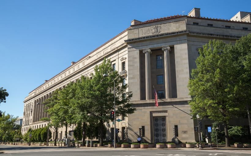 DOJ Drops Probe Into Fed Chair Powell, Clearing Path for Leadership Transition