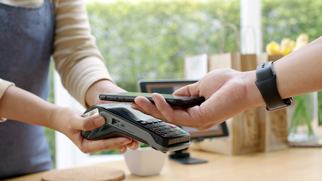 How Banks Are Competing with Fintech Apps for Small Businesses