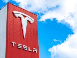 Major ETFs Face Tesla Earnings Test Amid AI Pivot