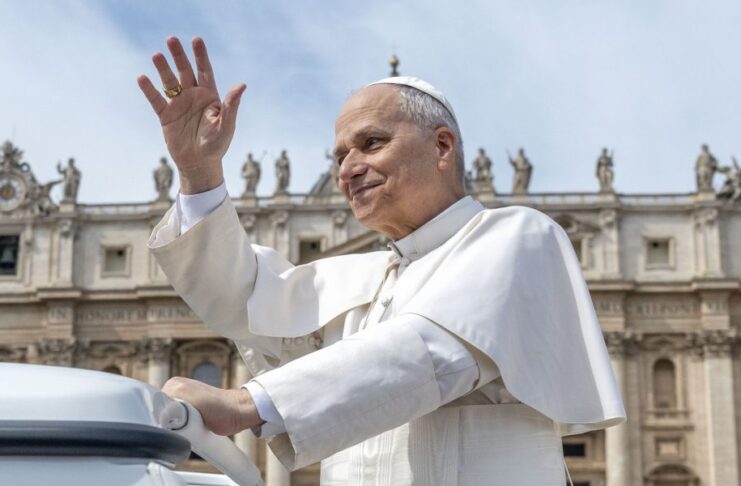 Trump's feud with Pope Leo risks fracturing the Catholic voting bloc he won in 2024