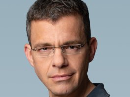 Affirm's Levchin does not plan AI layoffs