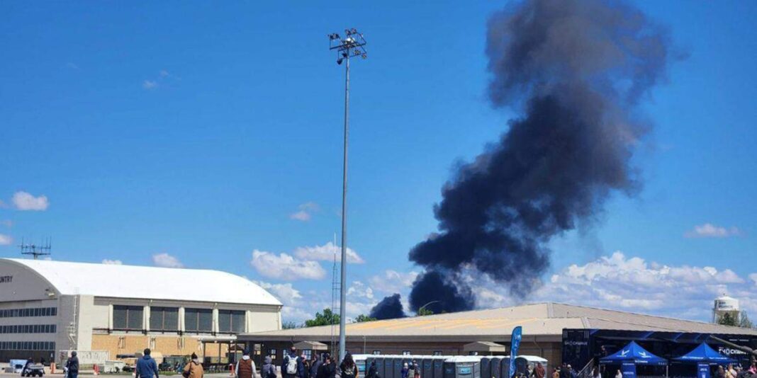Four crew members ejected safely after two Navy jets collide and crash during air show in Idaho