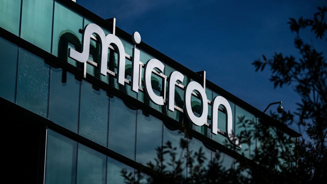 Micron surges more than 30% on week as memory chip rally goes parabolic