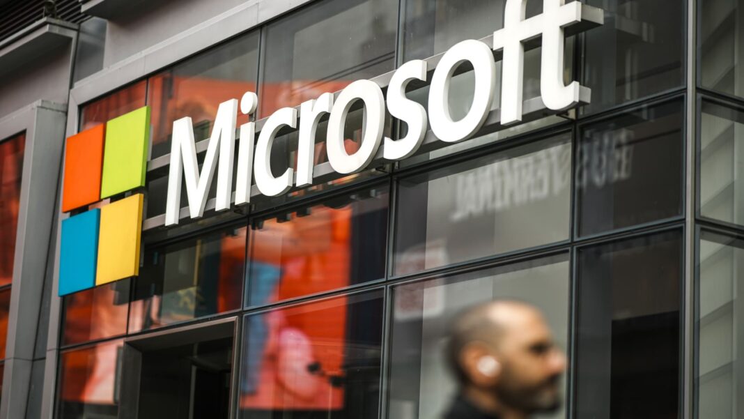 Top analysts suggest these 3 stocks for their long-term prospects