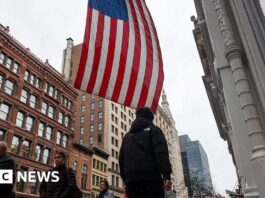 US jobs data beats expectations for second month in a row