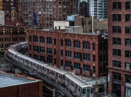 Subway train in downtown Chicago, IL