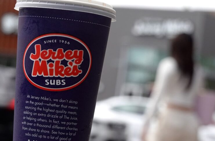 Jersey Mike's files for IPO