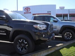 Toyota to spend $3.6 billion to move Tacoma truck from Mexico to U.S.