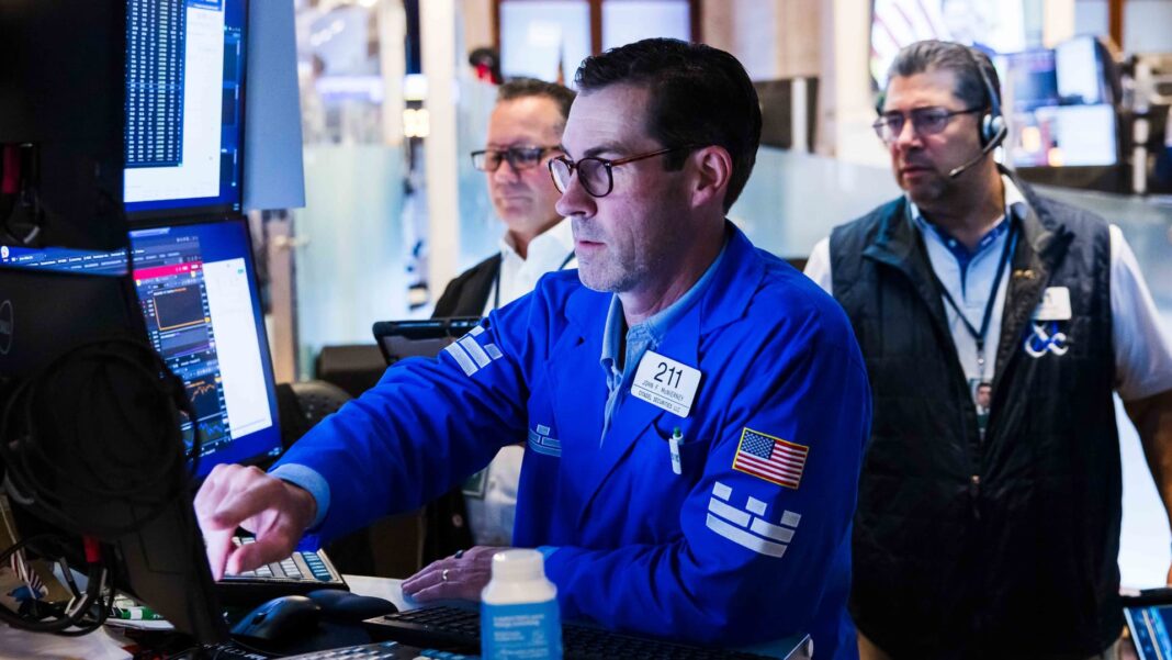 Call-buying bonanza around Trump’s Hyperliquid comments includes eyebrow-raising trades