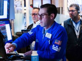 Call-buying bonanza around Trump's Hyperliquid comments includes eyebrow-raising trades