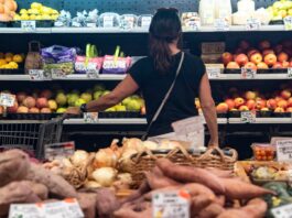 Prices rose 0.1% , annual rate 3.4%
