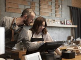 Retailers in Illinois Will Be Required to Accept Cash