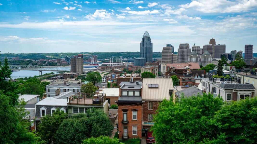 States That Will Pay You to Move There in 2025
