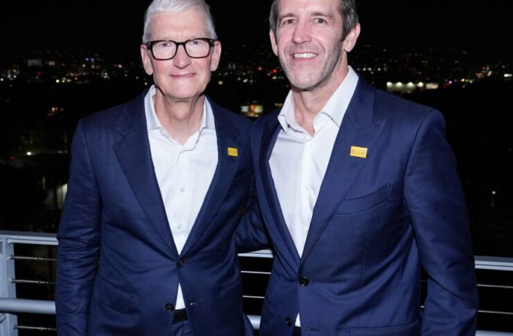 Apple CEO John Ternus started Tuesday. His $55 million award starts next year