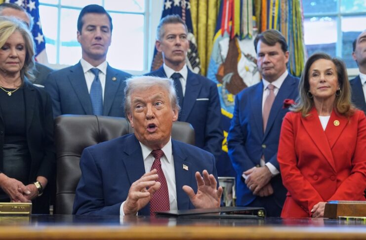 Trump administration set to roll out lower fuel economy standards for cars, light trucks