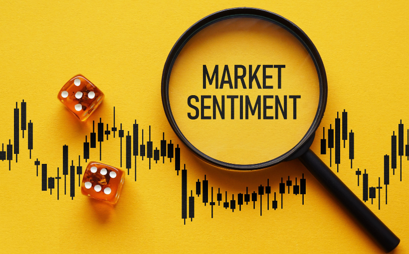 CREFC Sentiment Index Falls to Three-Year Low as Rate Concerns Mount