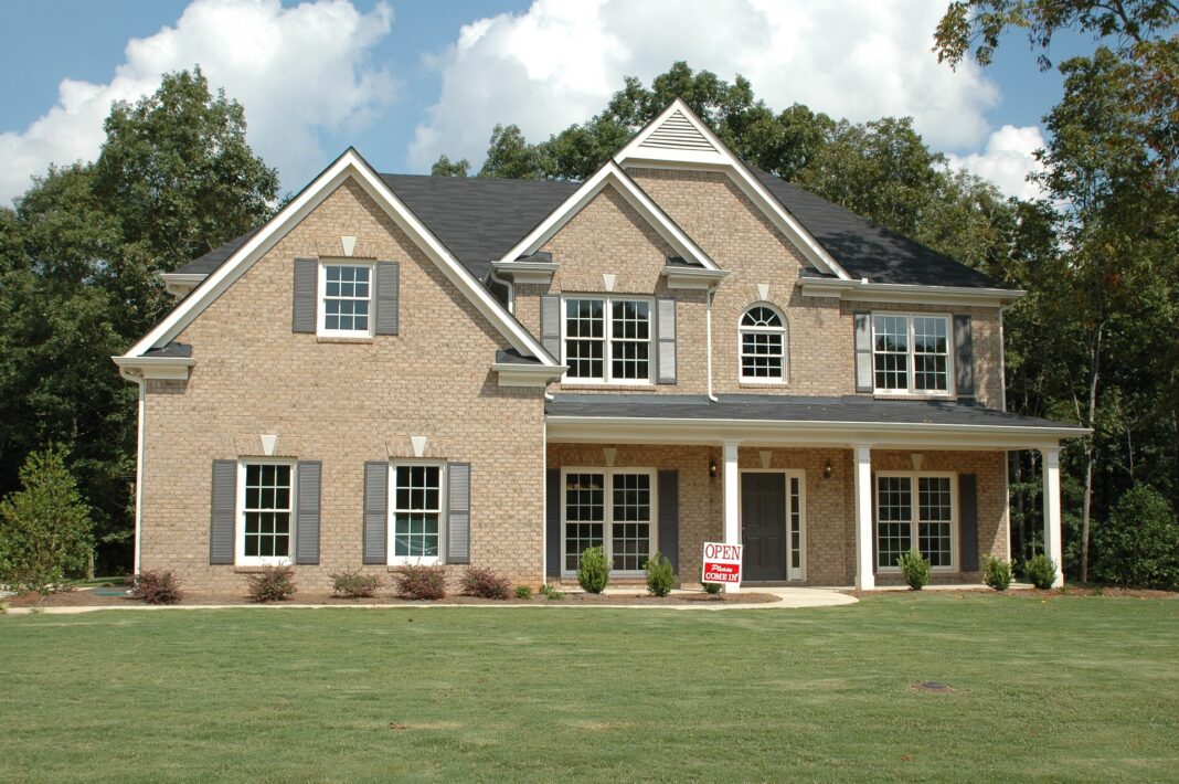 New Home Sales Slip Slightly in September