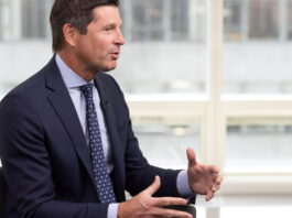 Schwab's long-short plans raise questions about competition