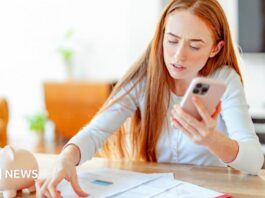 Suppliers pile pressure on government over energy bills