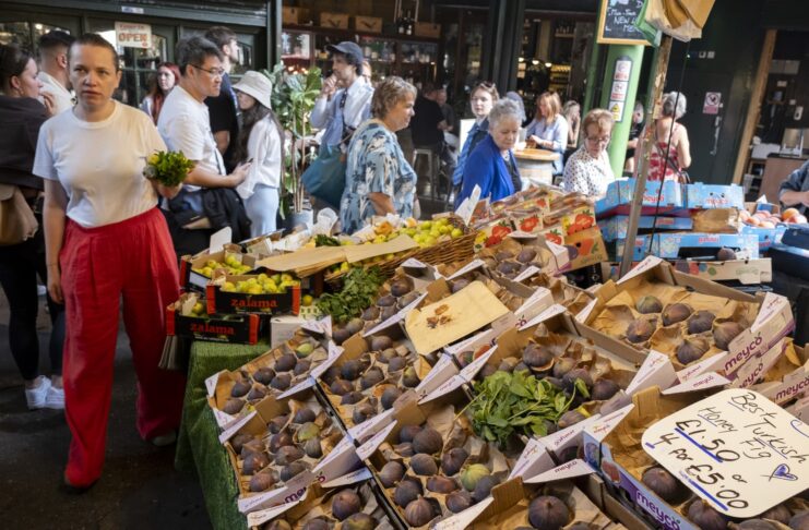 UK economy grew 0.1% in August, beating expectations